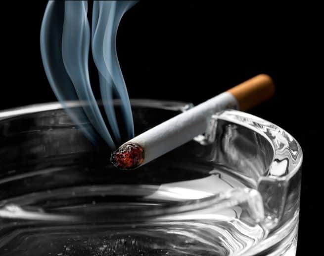 الانسداد الرئوي المزمن والتدخين