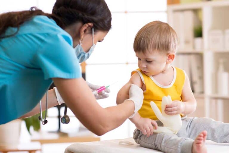 تطعيم الأطفال ضد كورونا كيف تعمل اللقاحات