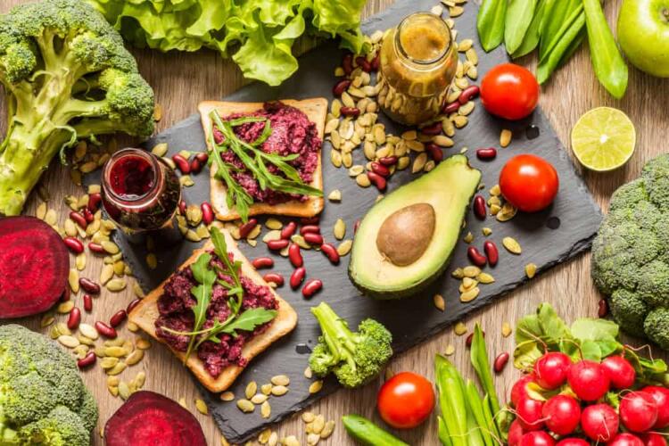 هل النظام الغذائي النباتي أفضل للصحة؟