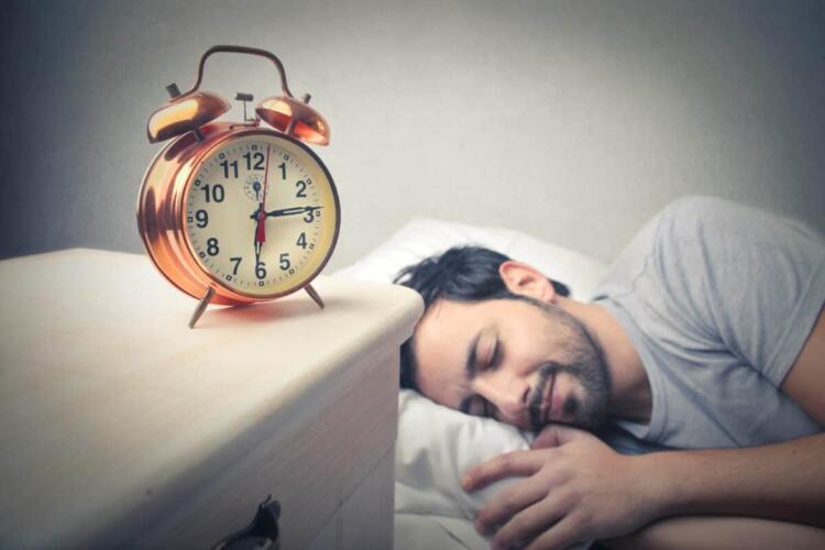 ما علاقة النوم الليلي بصحة القلب؟