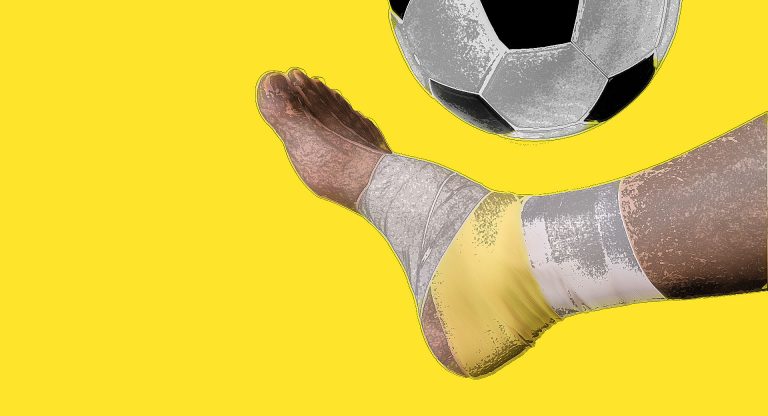 كيف تحدث إصابة وتر أخيل عند لاعبي كرة القدم وما أساليب الوقاية التي تمنع حدوثها؟