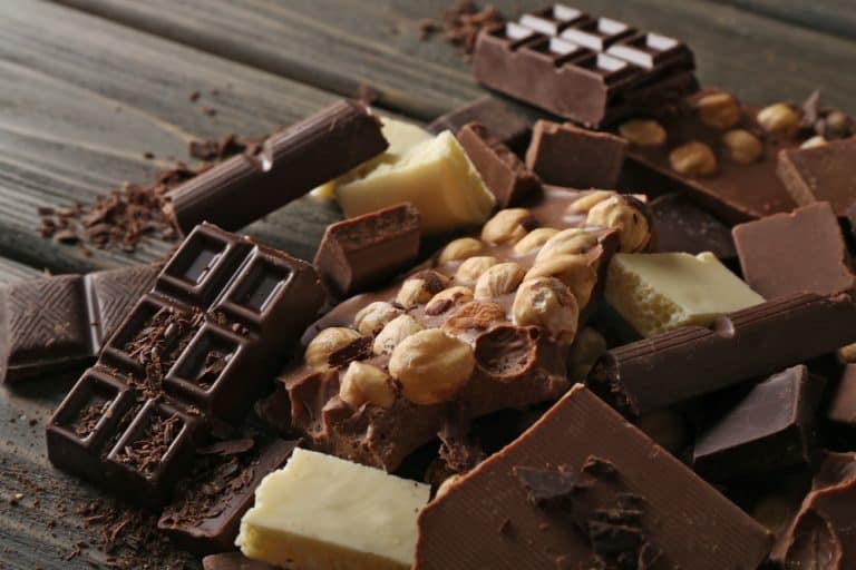 ماذا يحدث لجسمك إذا تناولت الشوكولاتة يومياً؟