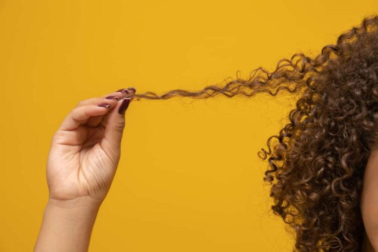 طريقة جديدة لفهم طبيعة الشعر المجعّد وطرق التعامل معه