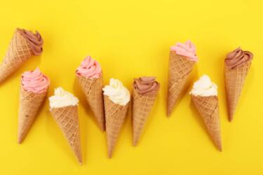 ما سبب ألم الأسنان عند تناول المثلجات وكيف نتفاداه؟