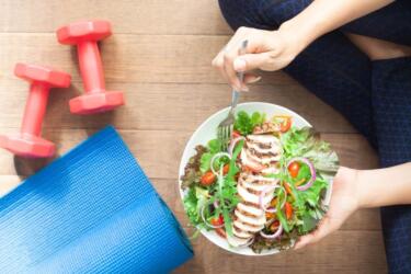 كيف تنظم وجباتك الغذائية لتحقق أفضل استفادة من التمارين الرياضية؟