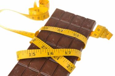 ما فوائد الشوكولاتة الداكنة لإنقاص الوزن؟