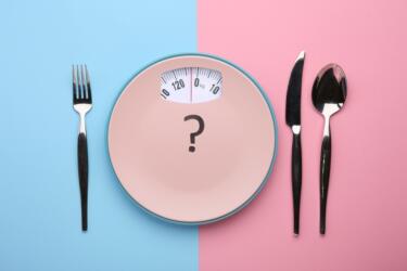هل تُفرِّق البدانة بين الذكر والأنثى؟ بحث جديد يشير إلى أن للجنس والعمر دوراً في زيادة الوزن
